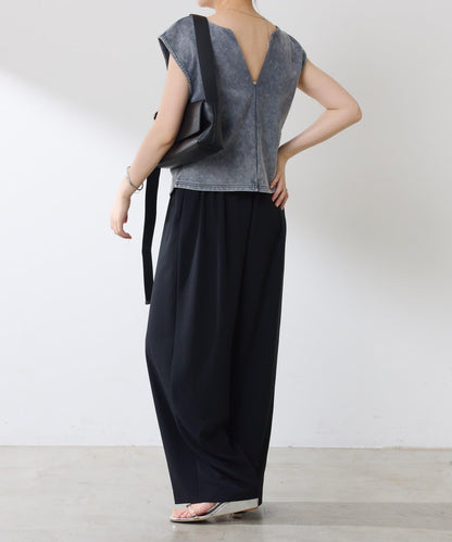 【前後兩種穿法】Q.anos 扭結款背心