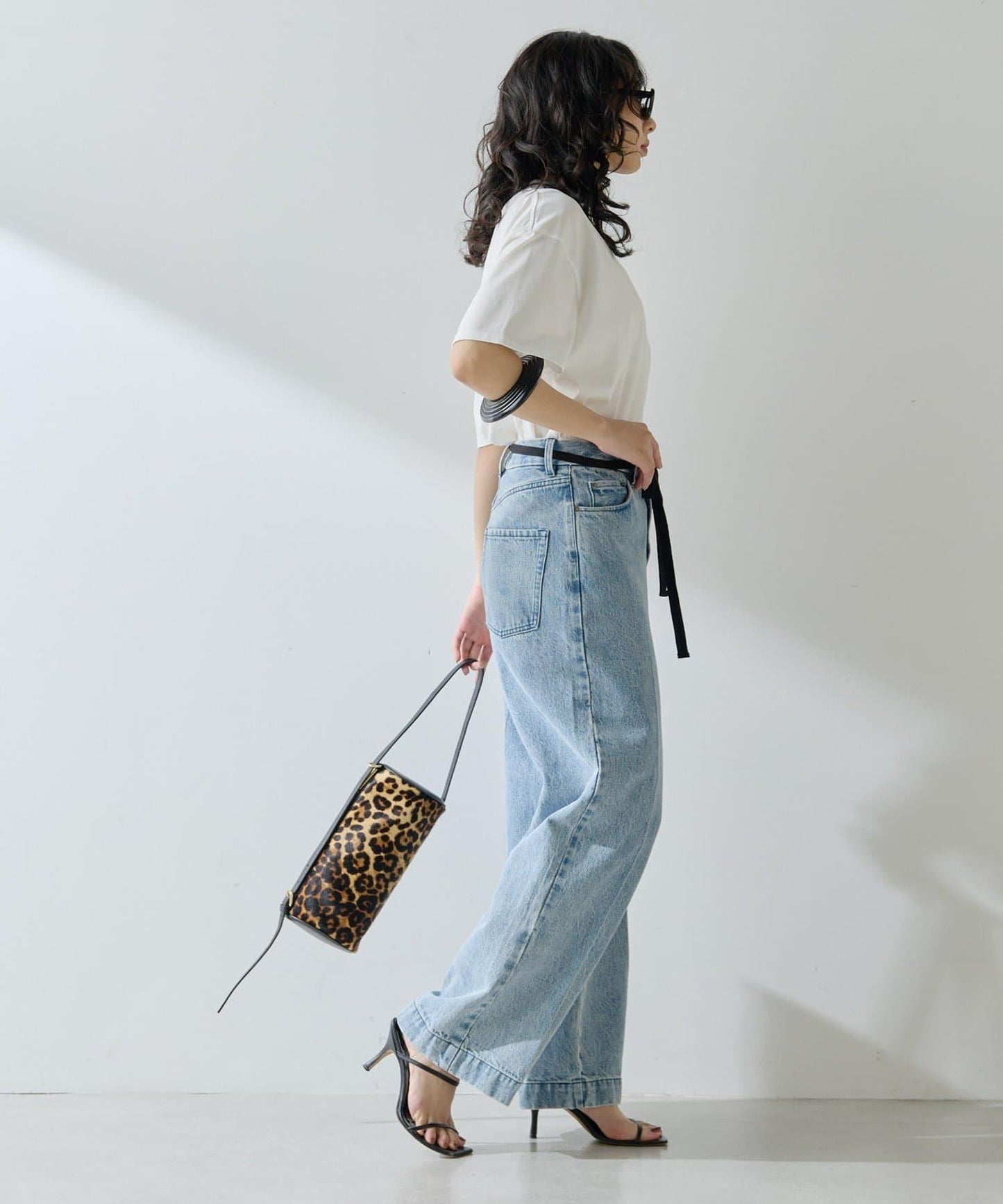 圓領棉質T恤款套頭衫