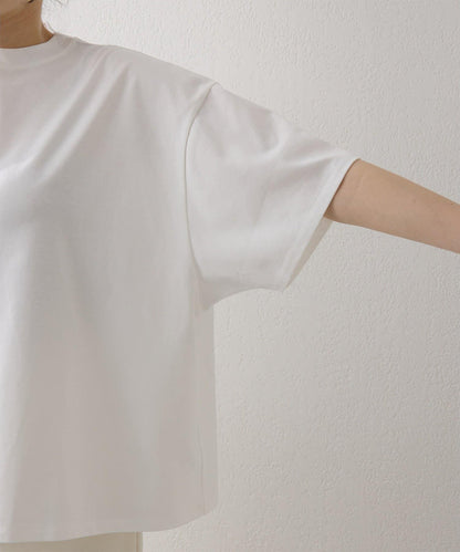 圓領棉質T恤款套頭衫