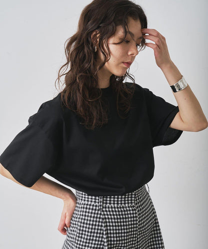 圓領棉質T恤款套頭衫