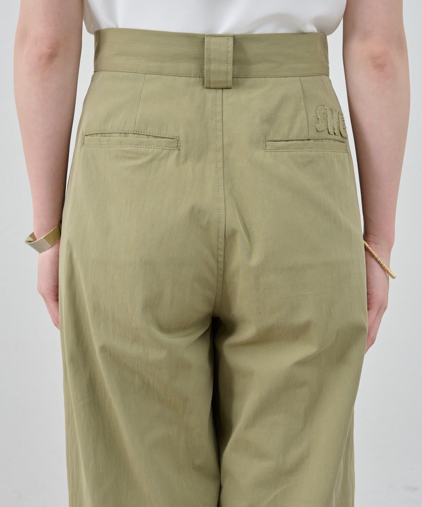 《今年的潮流》軍裝褲