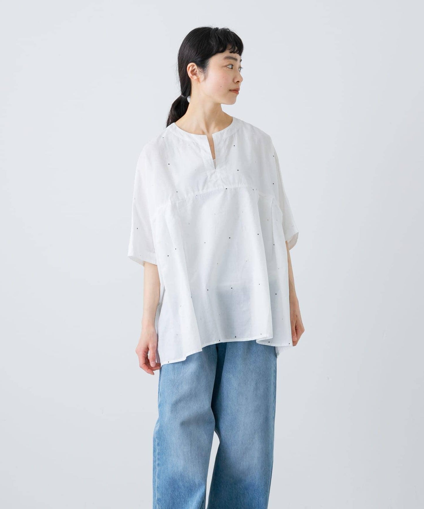 波點刺繡寬鬆套頭衫