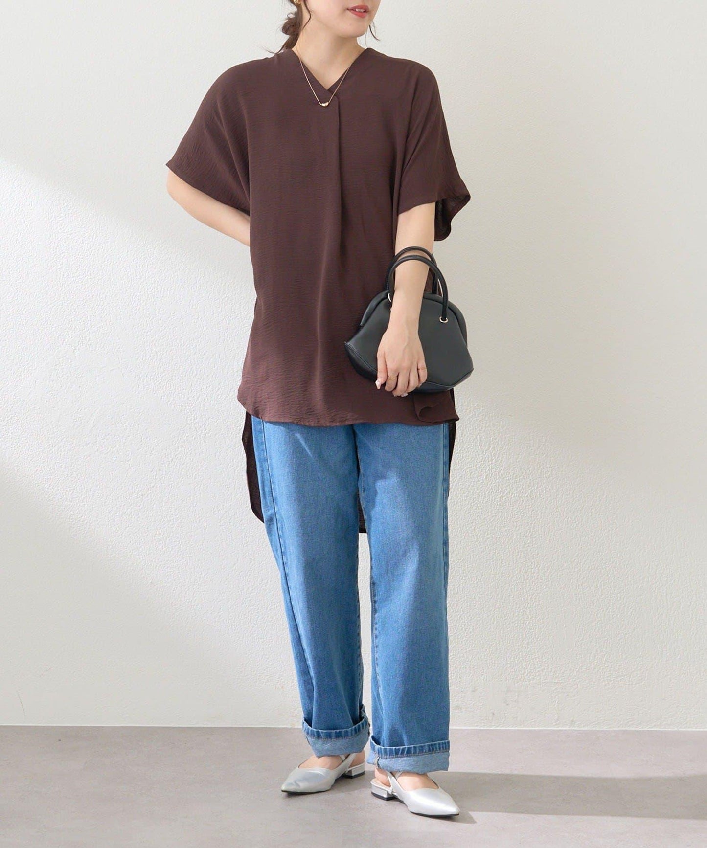 後背繫帶束腰長款襯衫
