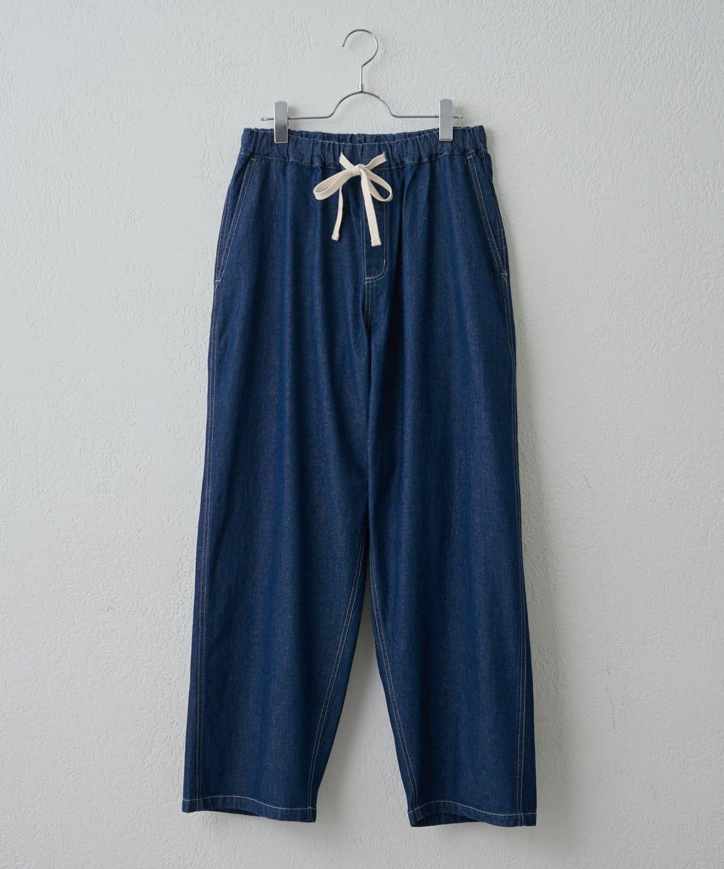 【範式】輕便牛仔休閒褲