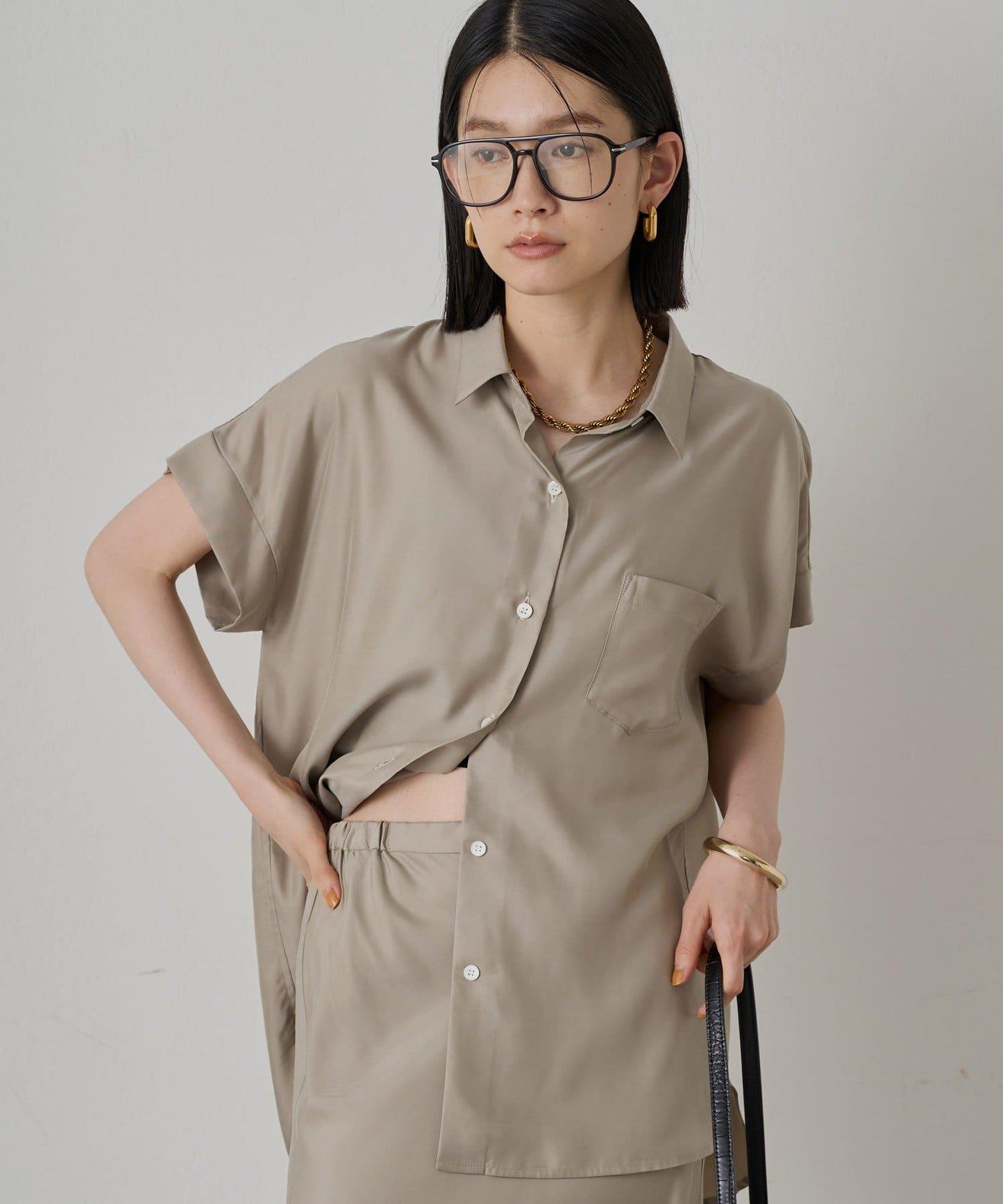 Loungedress Fibril法式襯衫