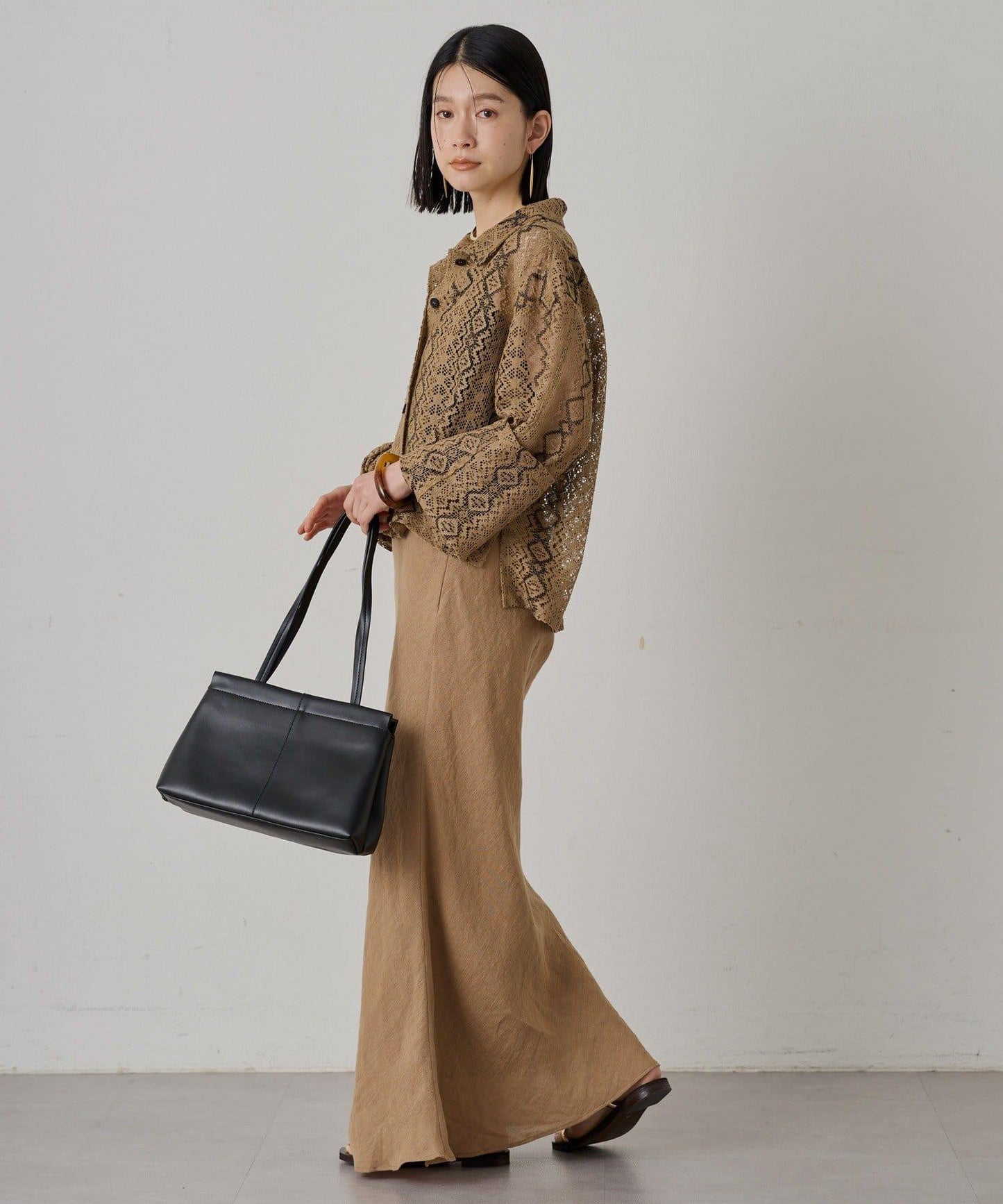 Loungedress 蕾絲開襟襯衫