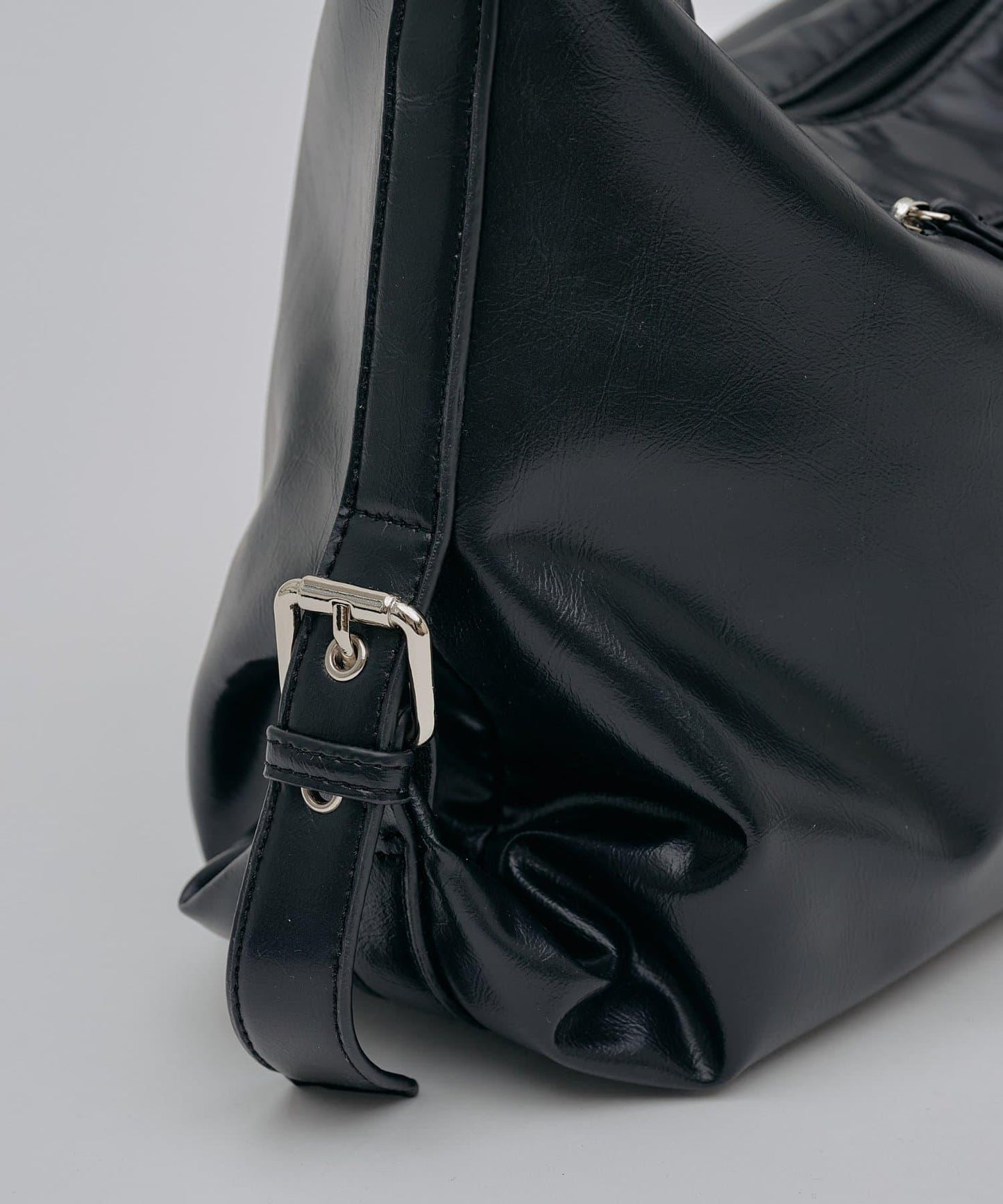 【Parco限定】【yomo企劃】帶吊墜單把手腰帶設計包包