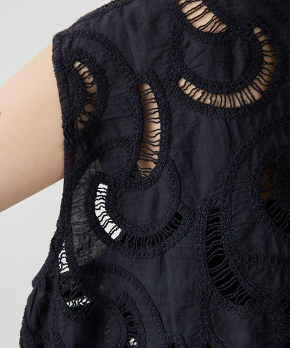 刺繡法式短袖襯衫