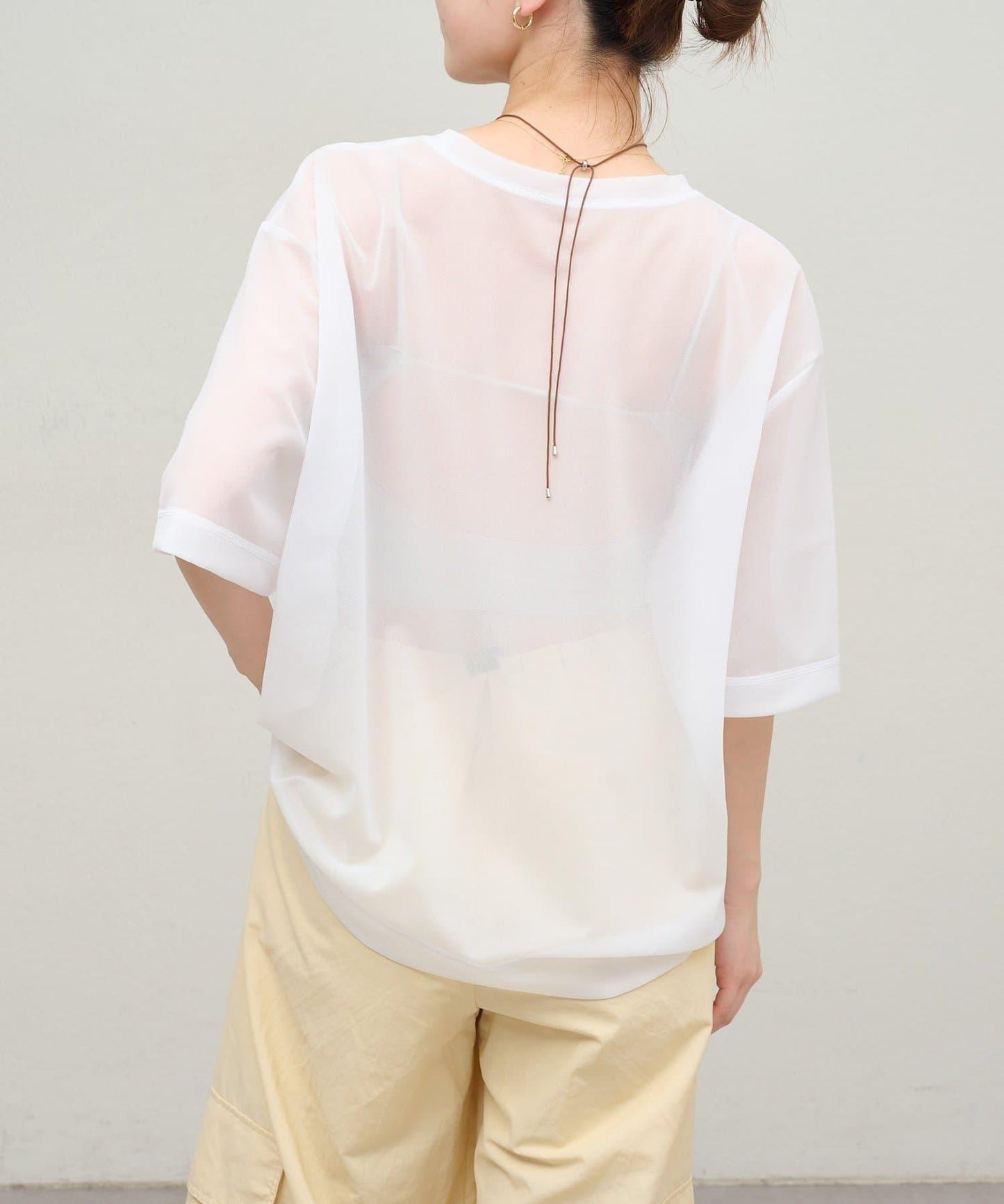 Omekashi 透膚剪裁套頭上衣