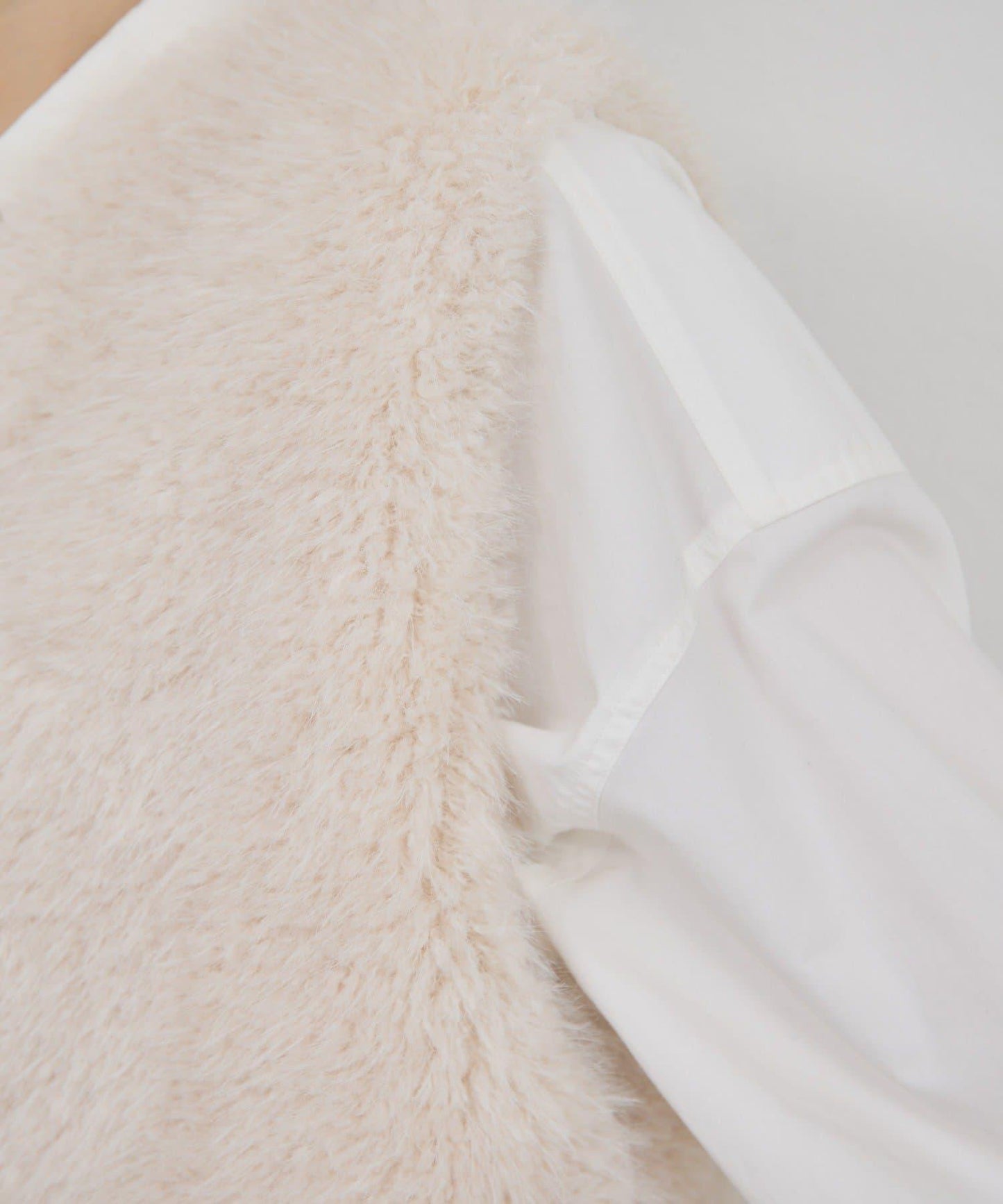 【大人氣再次登場！】仿羊絨馬甲