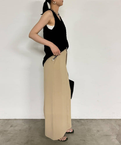 【Loungedress】 羽毛感設計 吊帶長款上衣