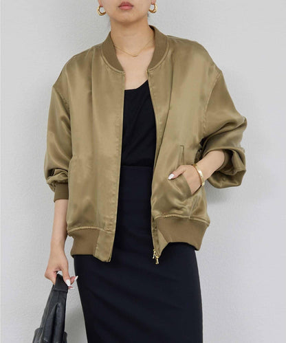儲備絲綢夾克