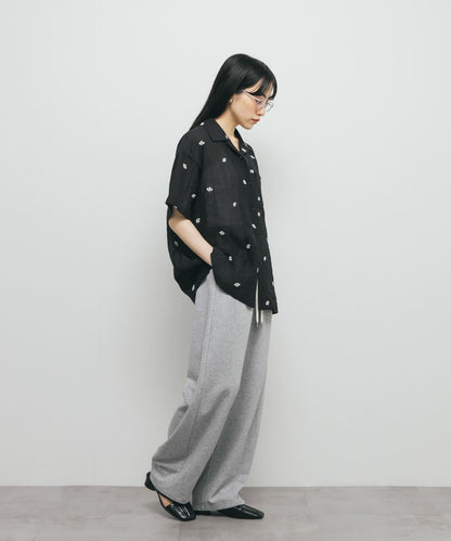 刺繡透視襯衫