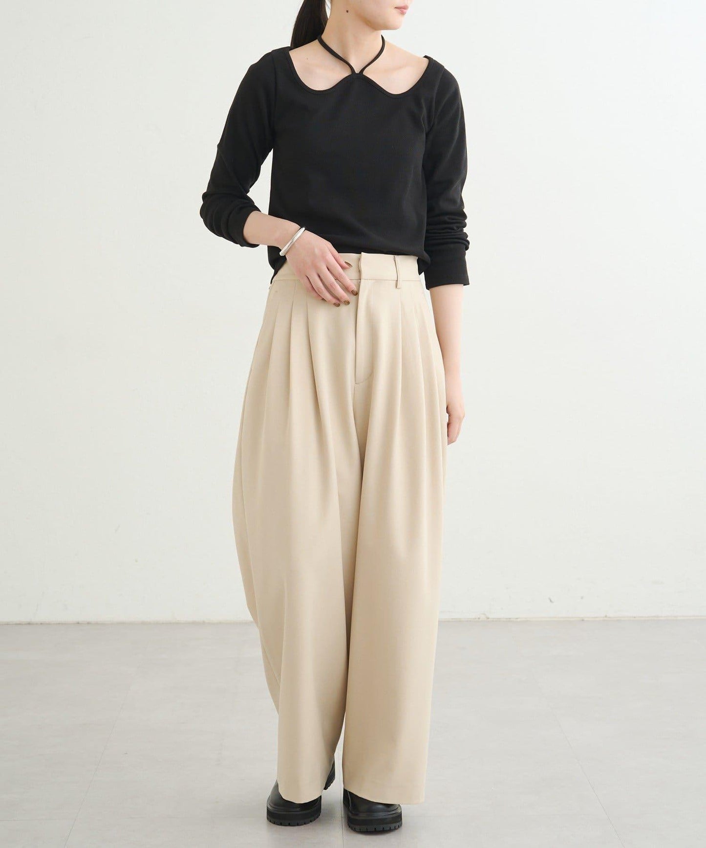 【earthy_】羅紋心形領吊帶上衣