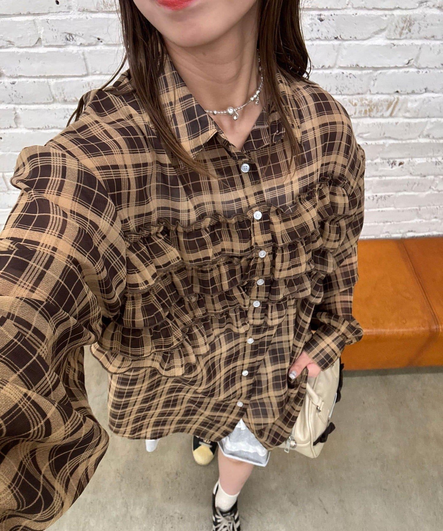 荷葉邊拼接上衣