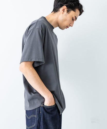 new basic 冷感速幹防曬短袖