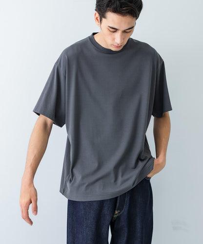 new basic 冷感速幹防曬短袖