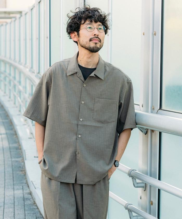 Reflax 功能性材料 輕鬆合身 條紋 開領襯衫 短袖