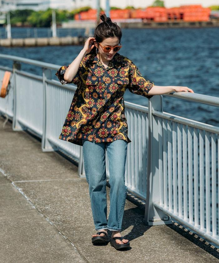 印度制 寬鬆版型 巴蒂克圖案印花 開領襯衫 短袖 小花紋