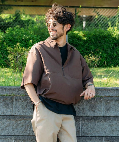 Reflax 功能性材料 輕鬆合身 半拉鍊襯衫 短袖