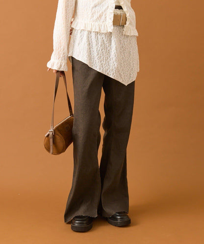 開叉喇叭牛仔褲