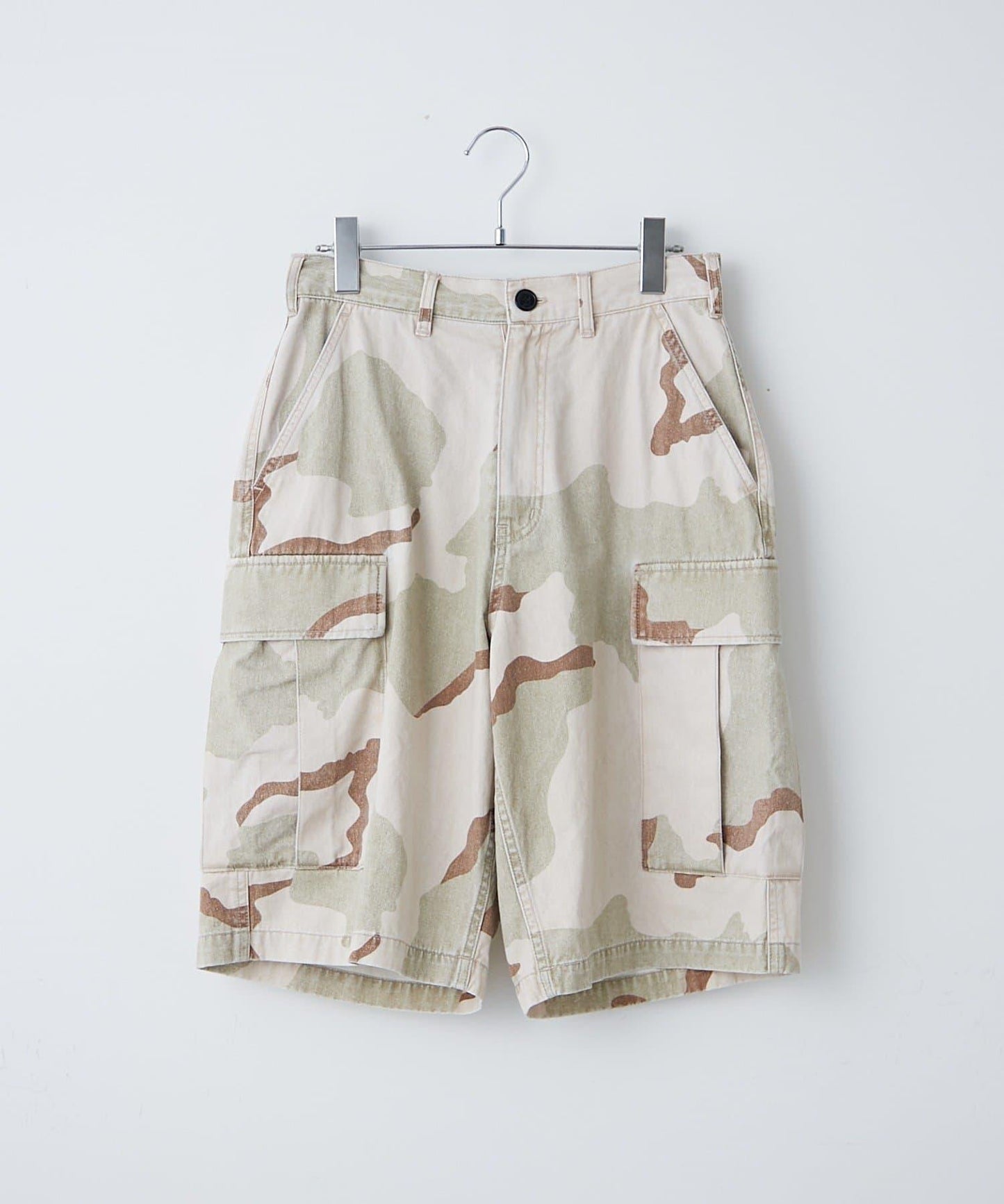 Kastane 寬鬆工裝短褲