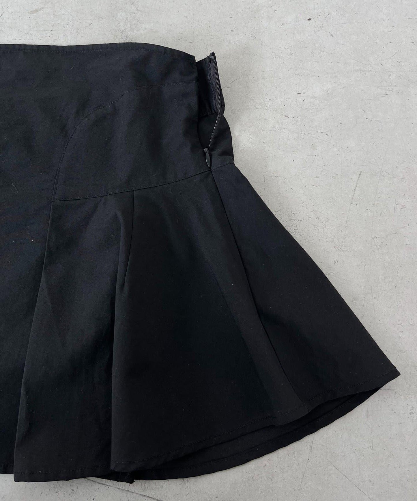 CAPRICIEUX LE'MAGE 內搭套裝 荷葉下襬設計 束胸上衣