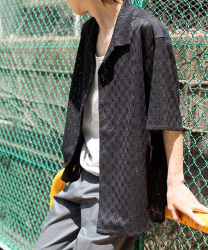 幾何蕾絲開領短袖襯衫