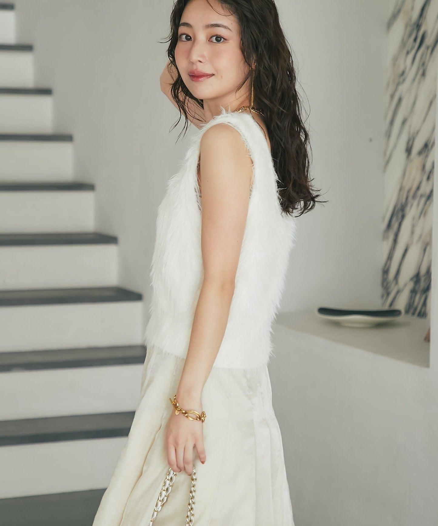 長款羽毛前後兩穿針織馬甲