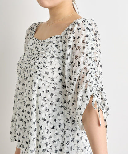 單色小花印花鬆緊袖襯衫