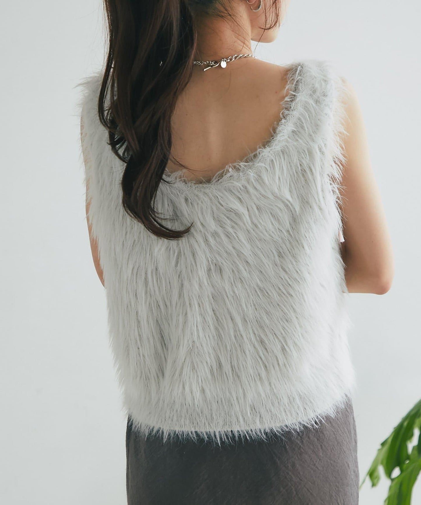 長款羽毛前後兩穿針織馬甲