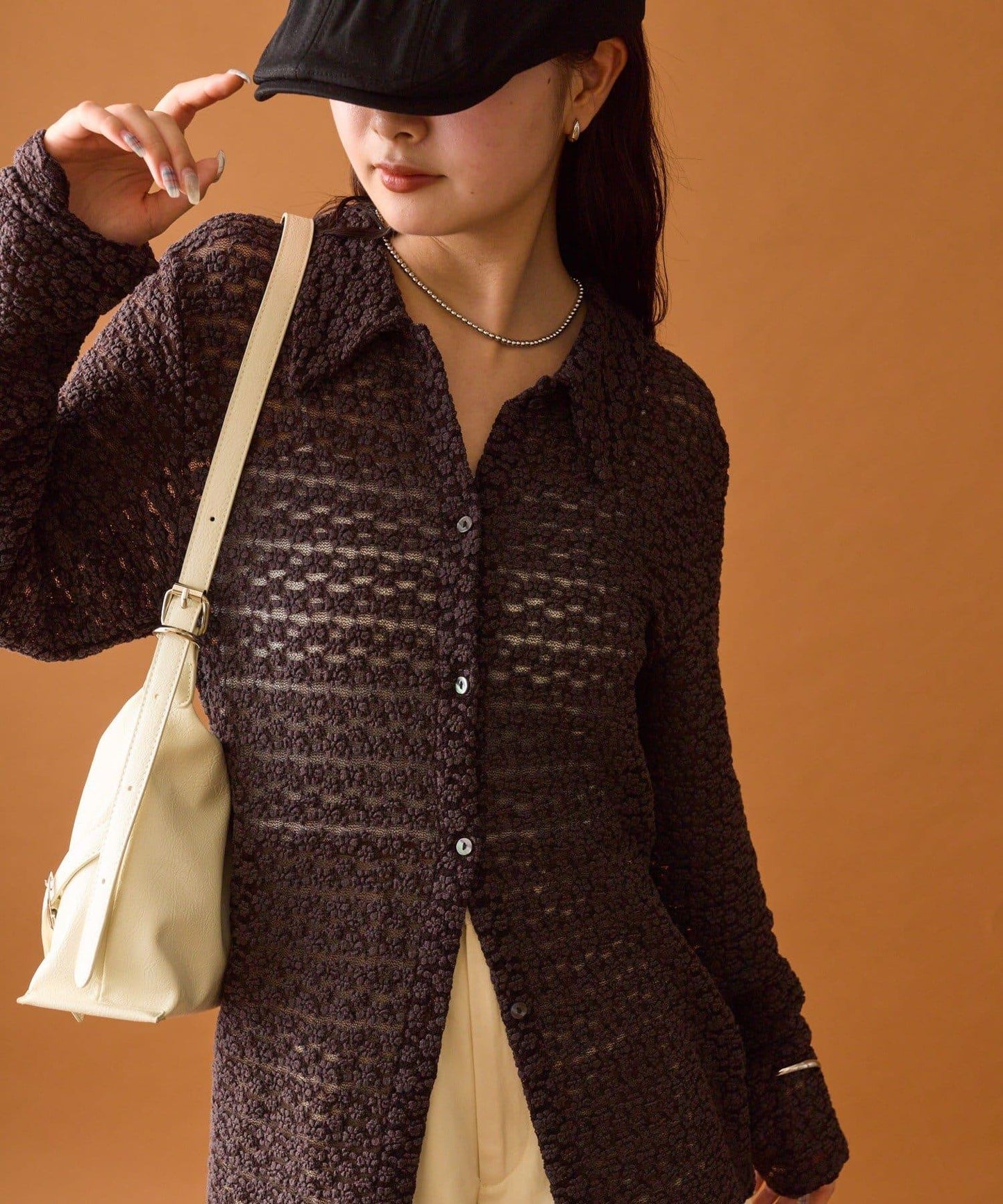 帶領口蕾絲開衫