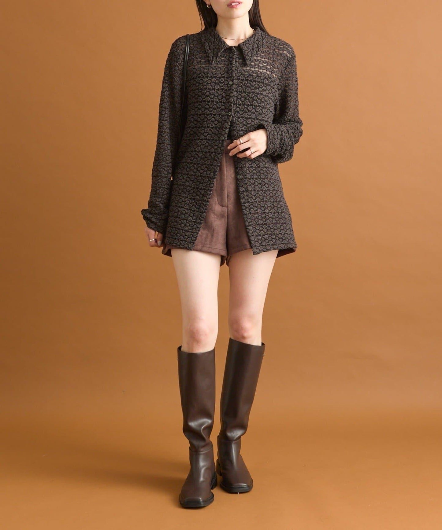 帶領口蕾絲開衫