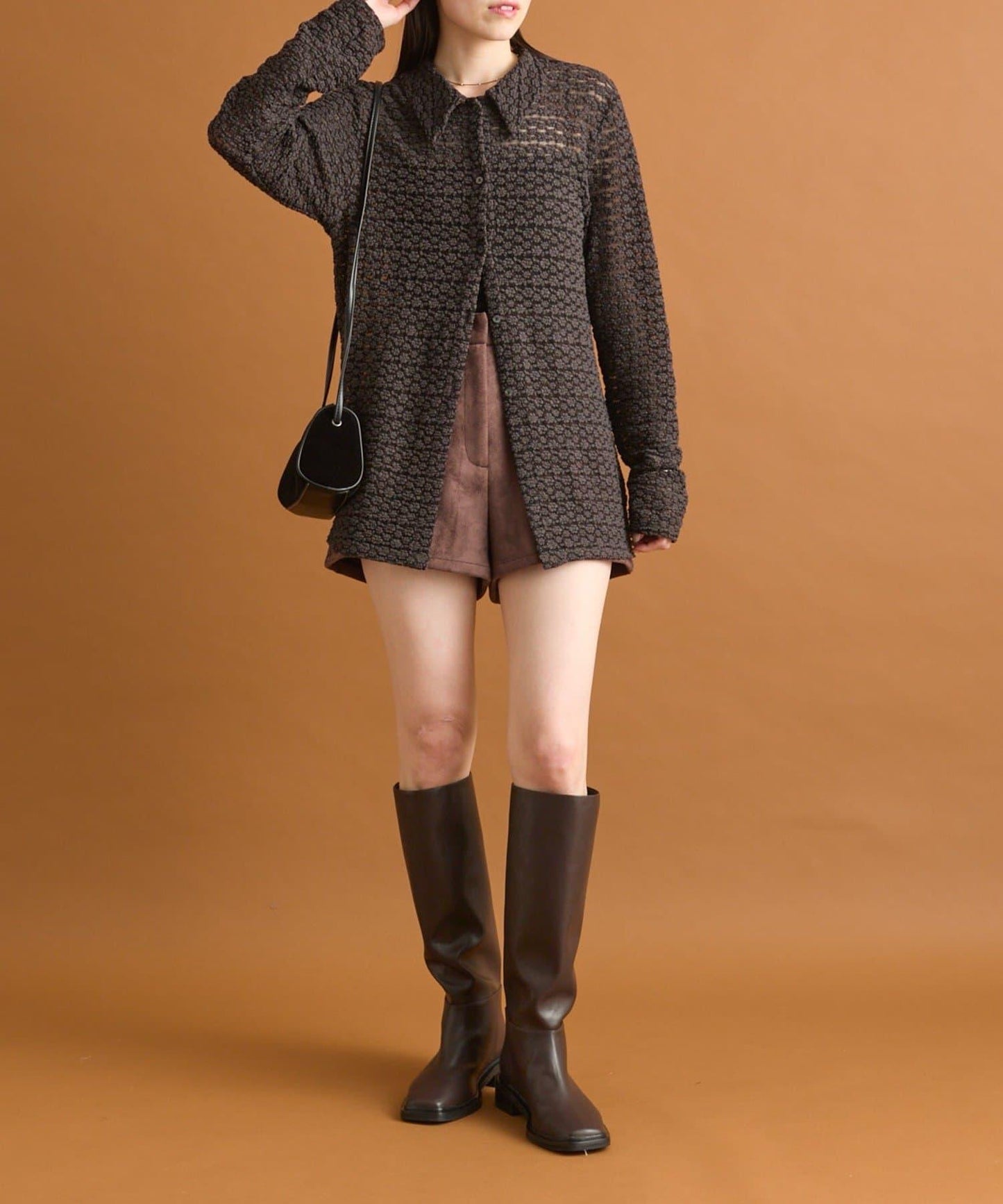 帶領口蕾絲開衫