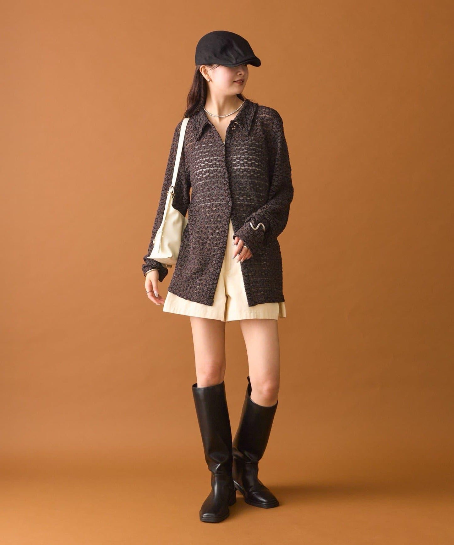 帶領口蕾絲開衫