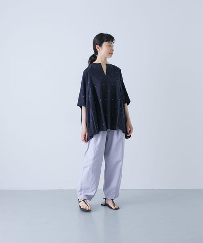 波點刺繡寬鬆套頭衫