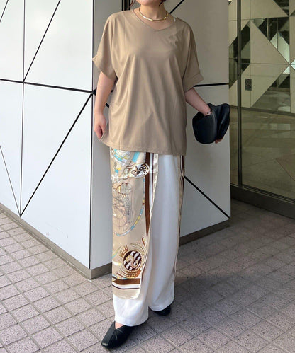 【適合工作】頸鍊套裝、前後兩用T恤