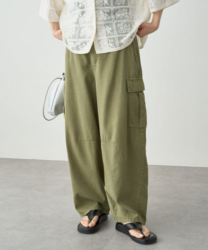 曲線剪裁工裝褲