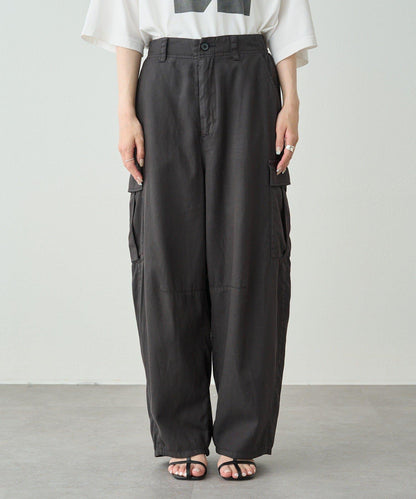 曲線剪裁工裝褲