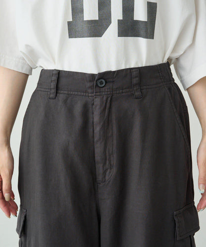 曲線剪裁工裝褲