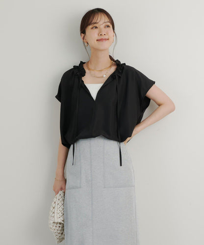 《全方向大人女性感◎》纖維綢緞荷葉邊襯衫