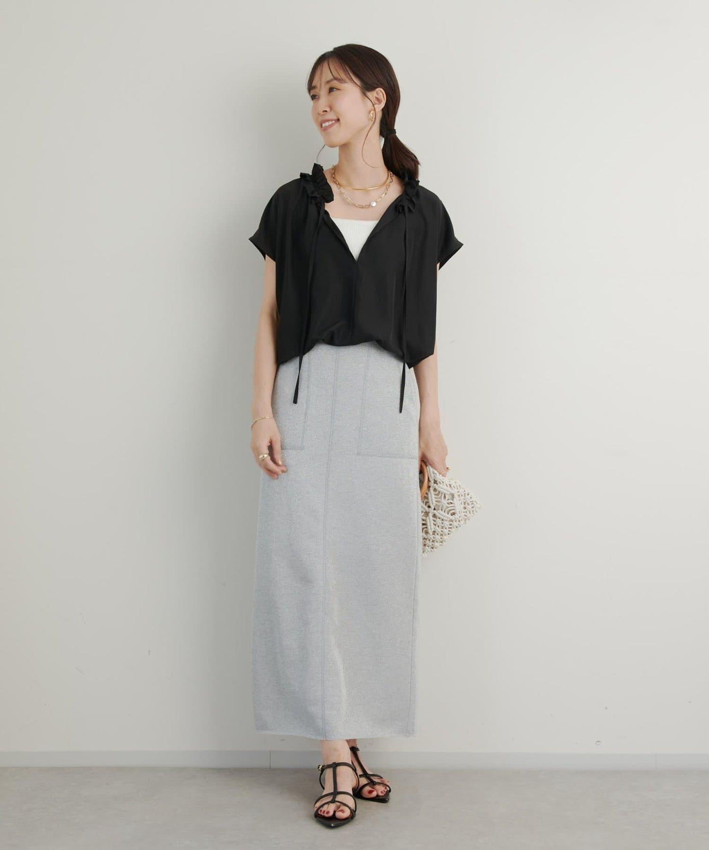 《全方向大人女性感◎》纖維綢緞荷葉邊襯衫