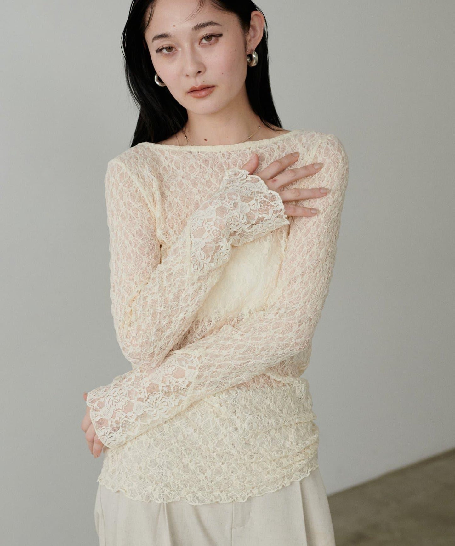 混色拼接切換款套頭衫