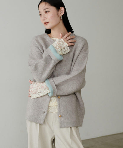 混色拼接切換款套頭衫