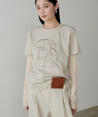 混色拼接切換款套頭衫