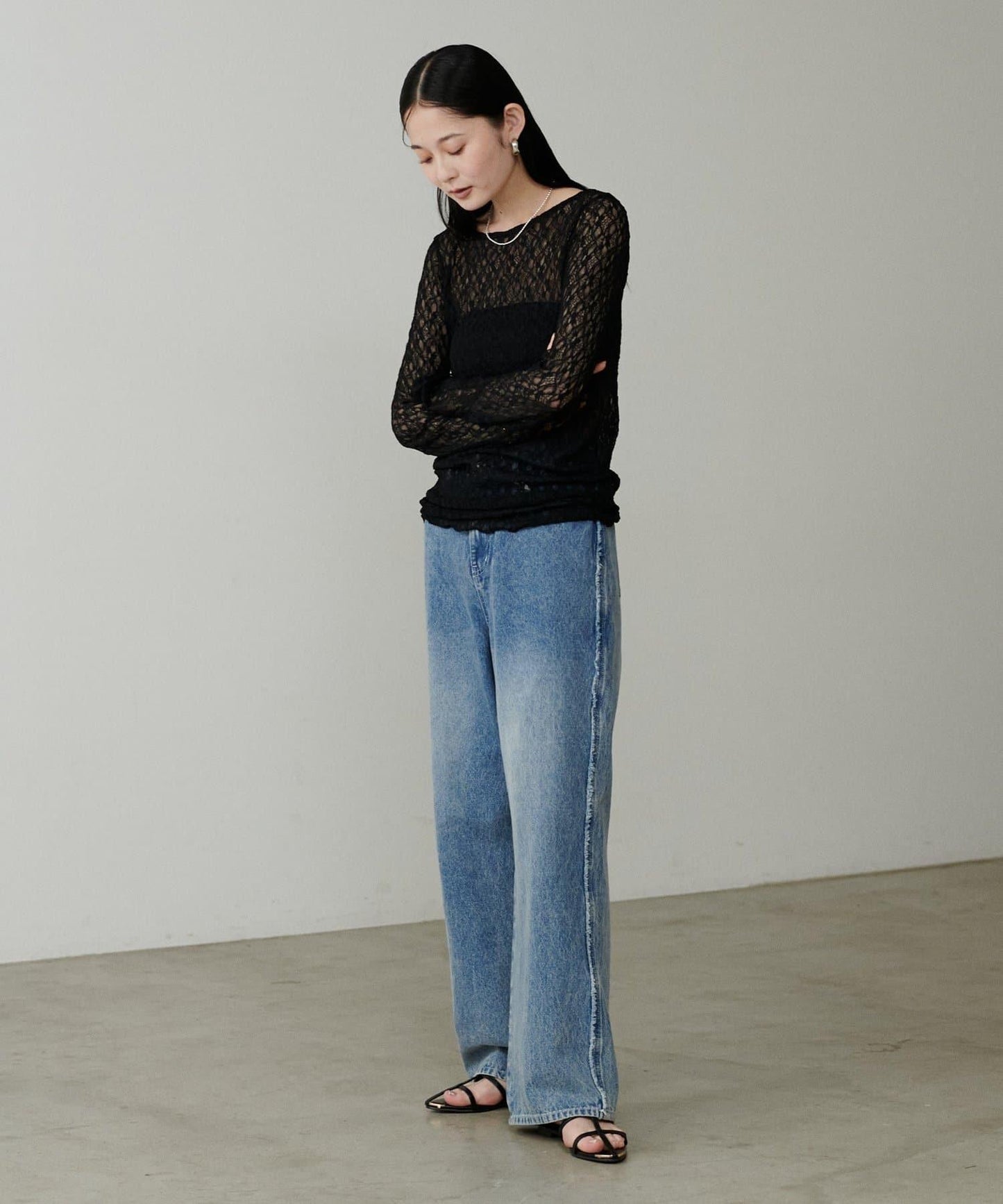 混色拼接切換款套頭衫