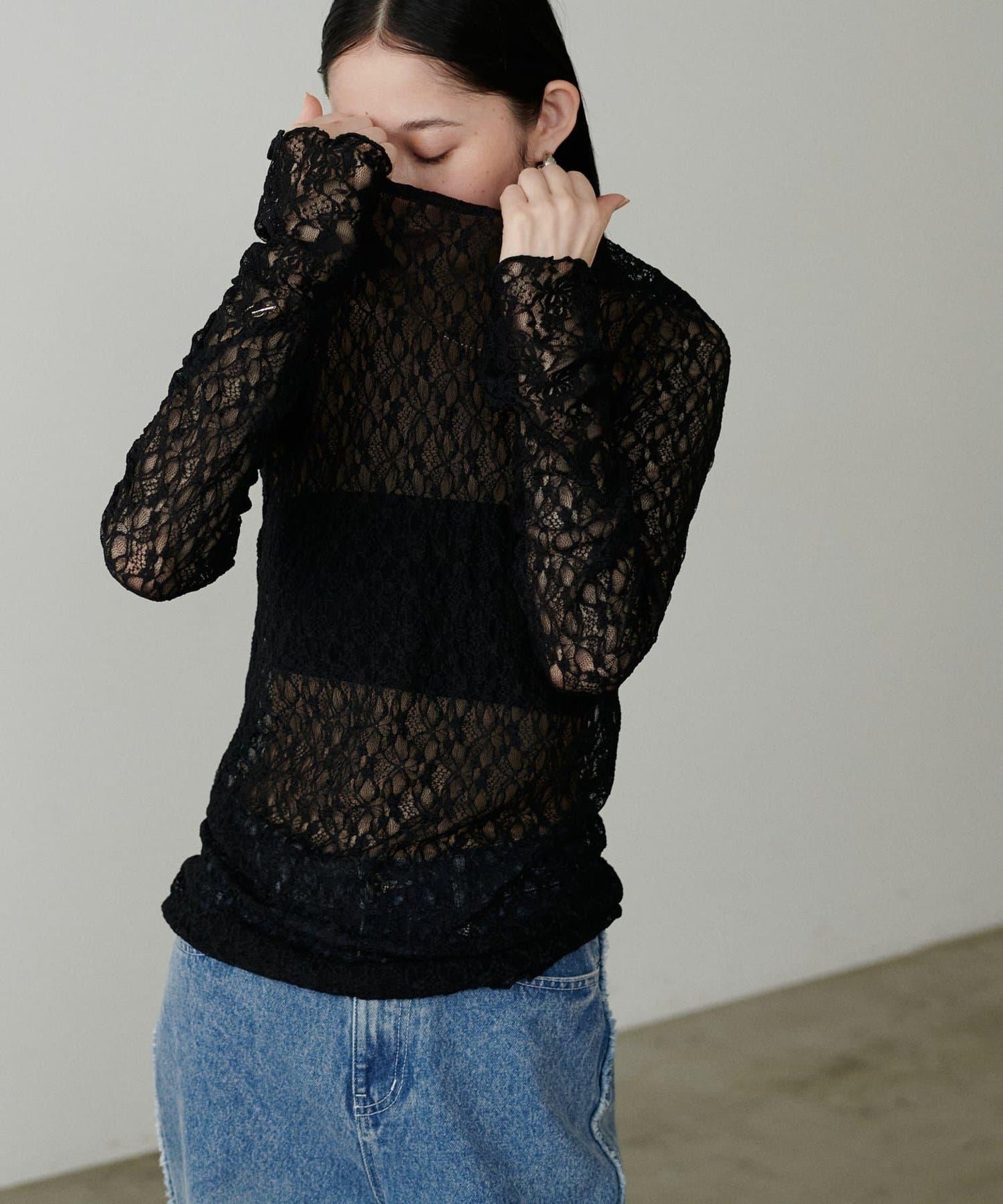 混色拼接切換款套頭衫