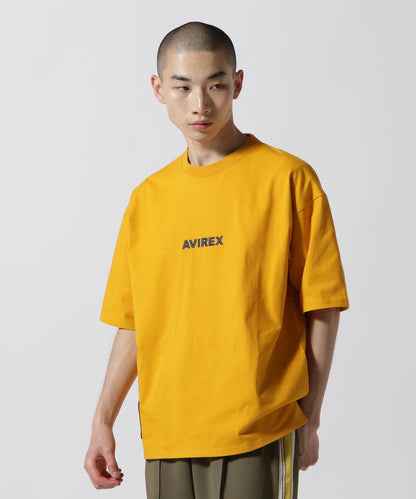 CORE LOGO EMBROIDERY T恤 《&DEPOT限定》