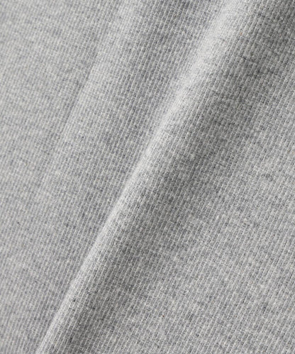 《日常》肋骨短袖V領T恤 衣服