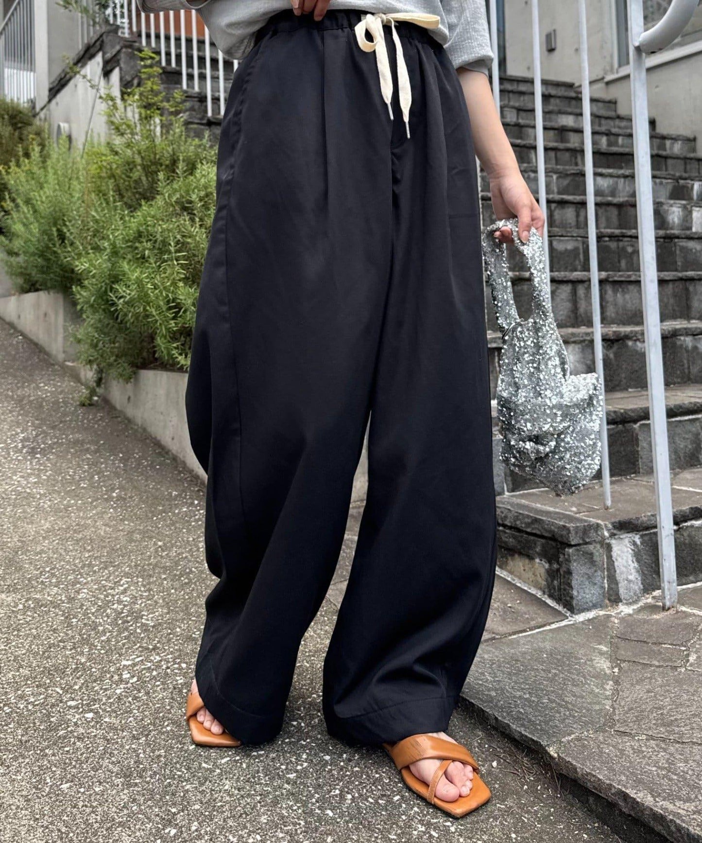 柔軟寬鬆牛仔褲